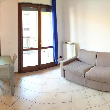 Colico 12 Apartment *